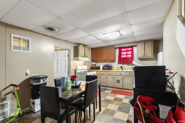 412 W Washington Street, Elkhart, IN 46516