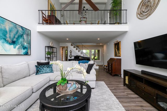 302 Plantation Drive, New Bern, NC 28562