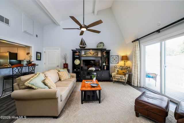 302 Plantation Drive, New Bern, NC 28562