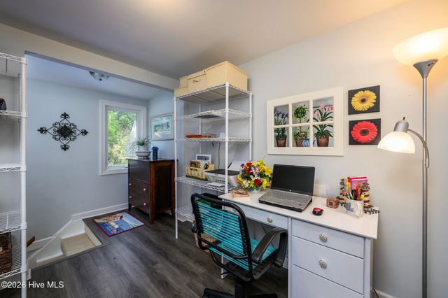 302 Plantation Drive, New Bern, NC 28562