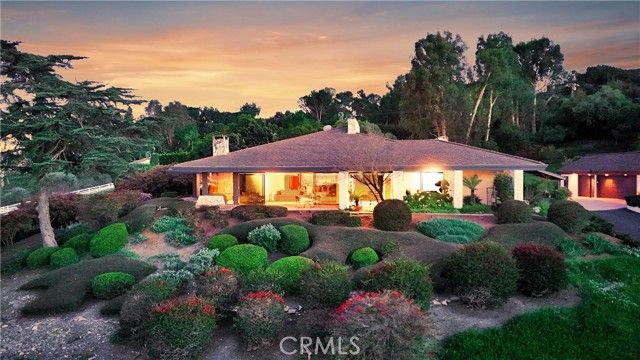 57 Saddleback, Rolling Hills, CA 90274