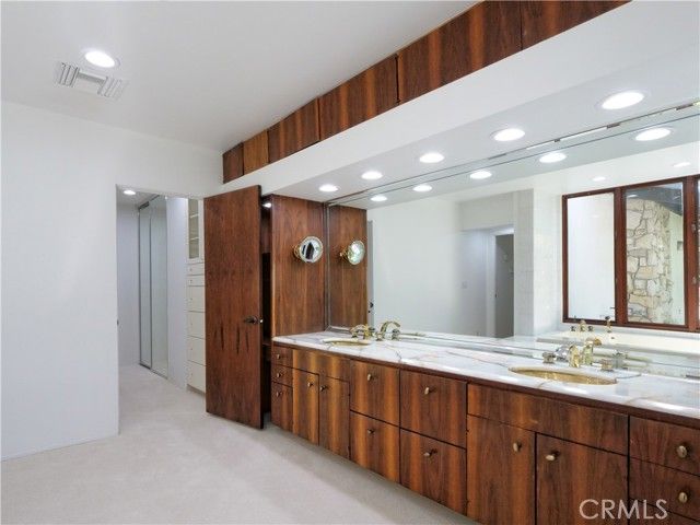 57 Saddleback, Rolling Hills, CA 90274