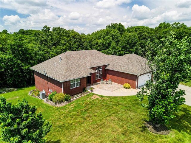 2341 Melton Drive, Nixa, MO 65714