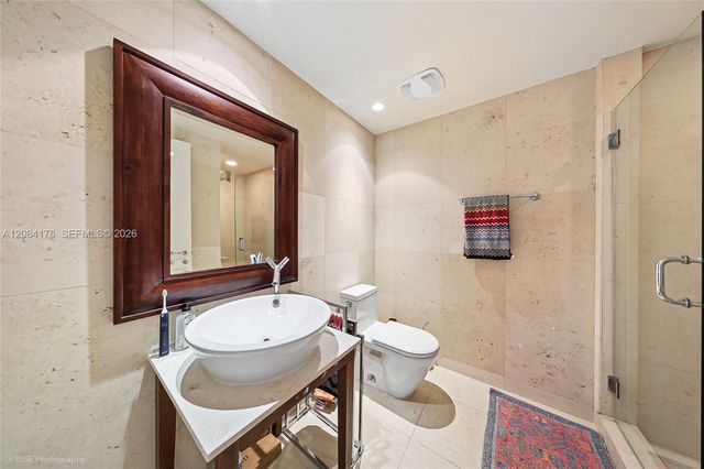 450 Alton Road 1904, Miami Beach, FL 33139