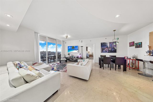 450 Alton Road 1904, Miami Beach, FL 33139