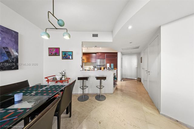 450 Alton Road 1904, Miami Beach, FL 33139