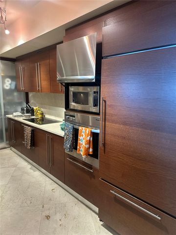 450 Alton Road 1904, Miami Beach, FL 33139