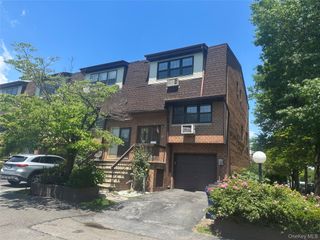 120-25 Ketch Court, Flushing, NY 11356