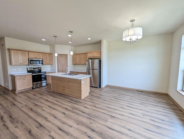 4817 Suelo Road, Fitchburg, WI 53711