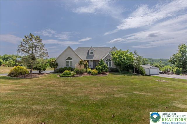 4684 York Drive, North Whitehall Twp, PA 18069