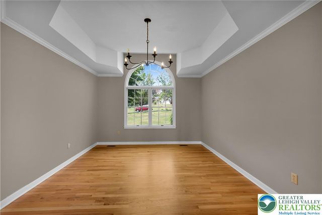4684 York Drive, North Whitehall Twp, PA 18069