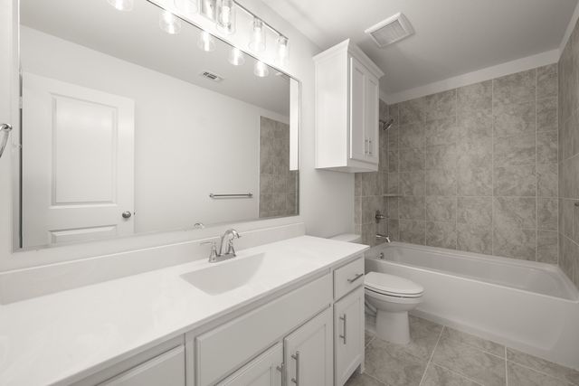 109 Golden Jackal Court, Godley, TX 76044