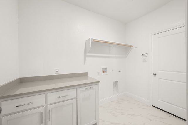 109 Golden Jackal Court, Godley, TX 76044