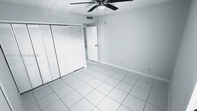 8429 Forest Hills Drive 305, Coral Springs, FL 33065