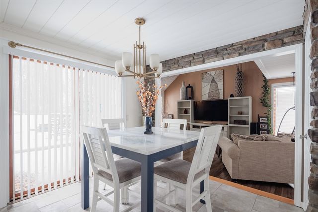 229 Creighton Lane, Greece, NY 14612