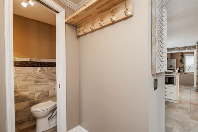 229 Creighton Lane, Greece, NY 14612