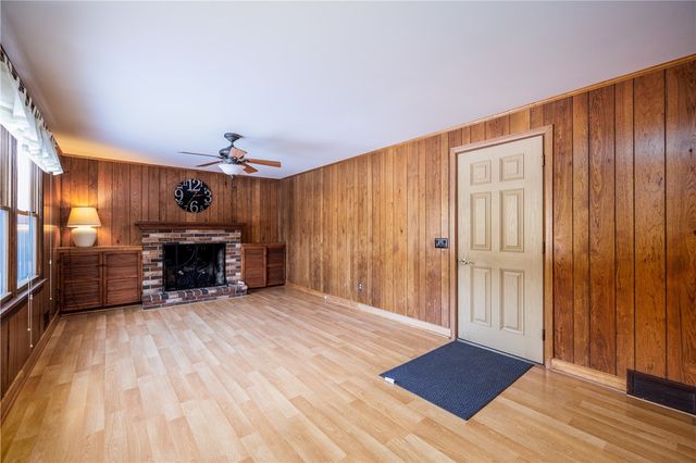 7 Old Post Road, Perinton, NY 14450