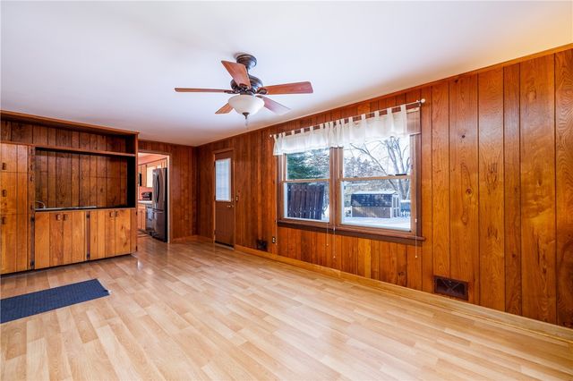 7 Old Post Road, Perinton, NY 14450