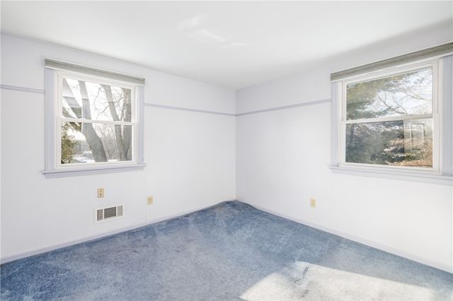 7 Old Post Road, Perinton, NY 14450