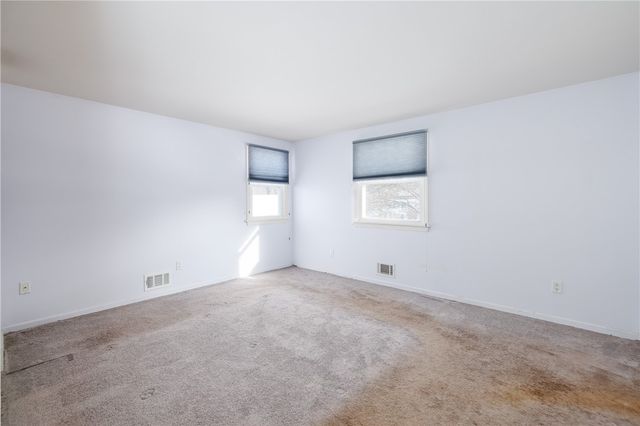 7 Old Post Road, Perinton, NY 14450