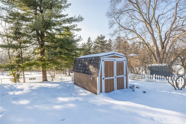 7 Old Post Road, Perinton, NY 14450