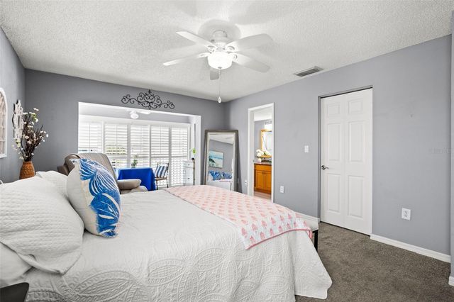255 CAPRI CIRCLE N 30, Treasure Island, FL 33706