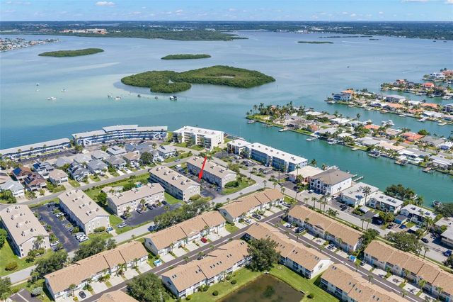 255 CAPRI CIRCLE N 30, Treasure Island, FL 33706