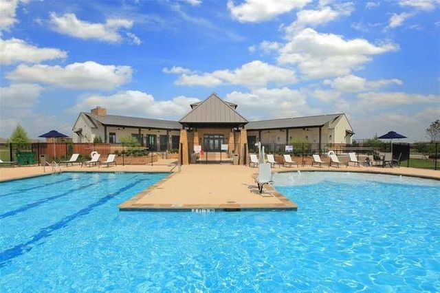 2226 Nightgrove Circle, Crandall, TX 75114