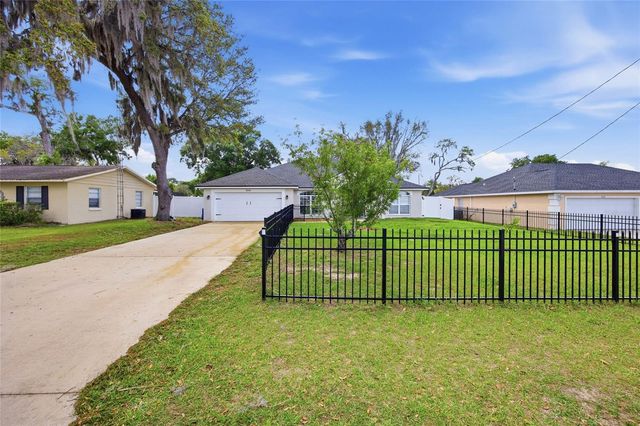 10058 SE 105TH PLACE, Belleview, FL 34420