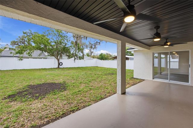 10058 SE 105TH PLACE, Belleview, FL 34420