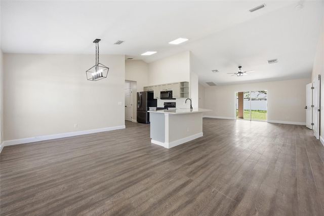 10058 SE 105TH PLACE, Belleview, FL 34420