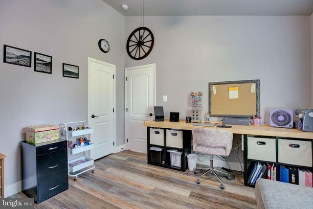 839 JEFFERSON AVE, Charles Town, WV 25414