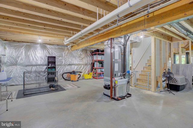 839 JEFFERSON AVE, Charles Town, WV 25414