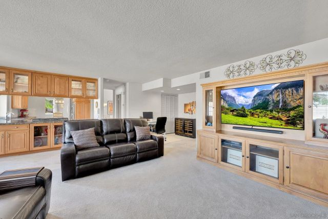 12740 Boxwood Ct, Poway, CA 92064