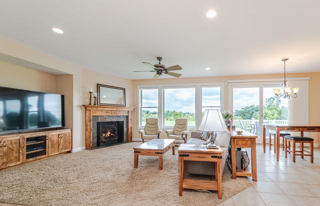 9486 Glenborough Drive, Elko New Market, MN 55020