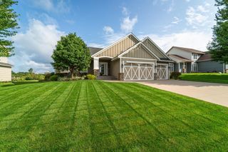 9486 Glenborough Drive, Elko New Market, MN 55020
