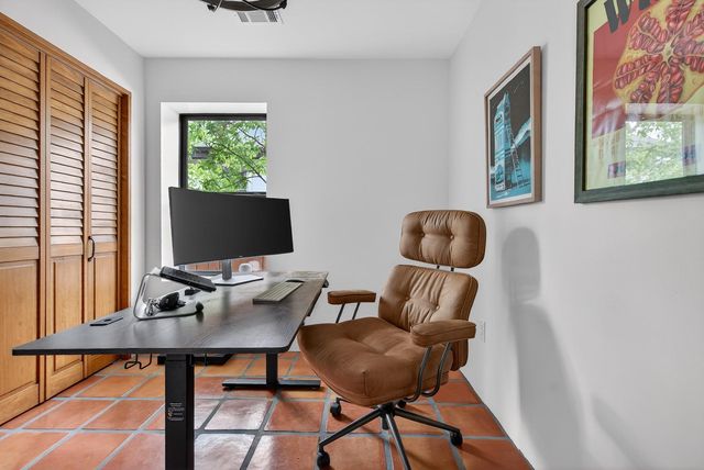 2519 E 4th ST 1, Austin, TX 78702