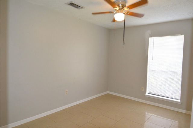 10127 Sagegate Drive, Houston, TX 77089