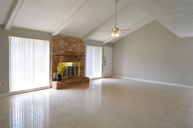 10127 Sagegate Drive, Houston, TX 77089