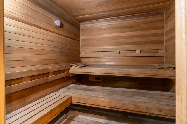 2801 Somerset Drive, Lauderdale Lakes, FL 33311