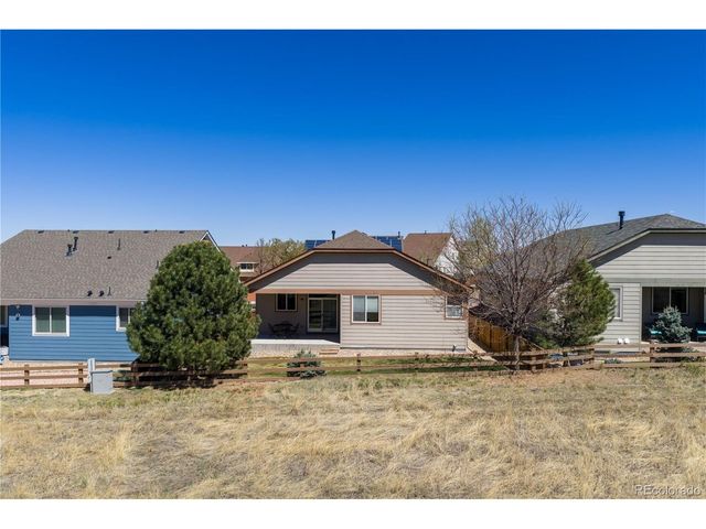 3918 Desert Ridge Cir, Castle Rock, CO 80108