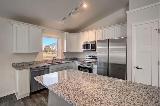 41 Rock River Drive, Edgerton, WI 53589