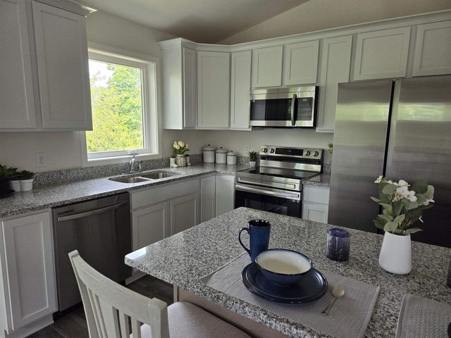 41 Rock River Drive, Edgerton, WI 53589