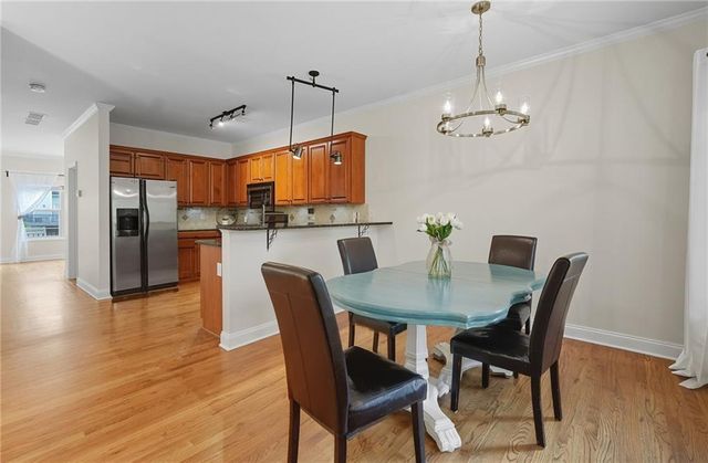 405 Royal Crescent E Lane, Canton, GA 30115