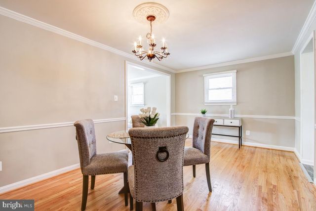 11803 ROCKING HORSE RD, Rockville, MD 20852