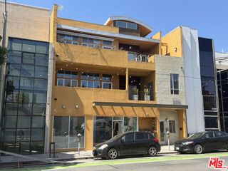 2216 Main Street 8 Units, Santa Monica, CA 90405