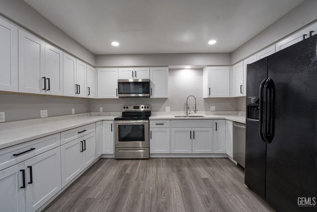 8119 Tamarisk Road, Onyx, CA 93255