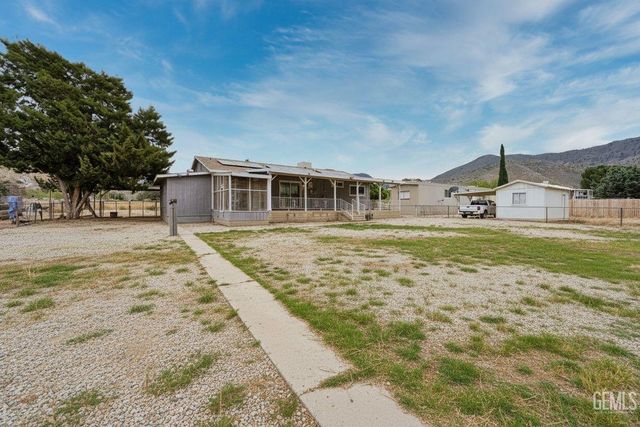 8119 Tamarisk Road, Onyx, CA 93255