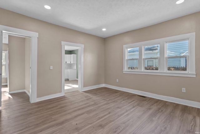 1229 N Courtland Avenue, Kokomo, IN 46901