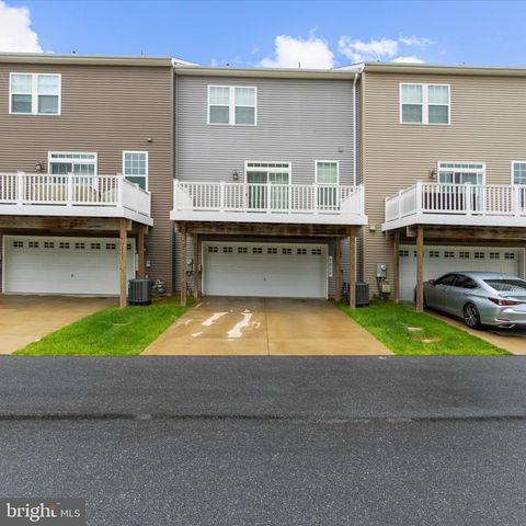 3826 ROCK SPRING DR, Upper Marlboro, MD 20772